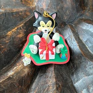 Vintage Disney Grolier Christmas Magic Ornament Figaro the Cat 1990s